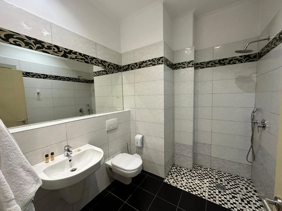 Edisem Hotel Tirana
