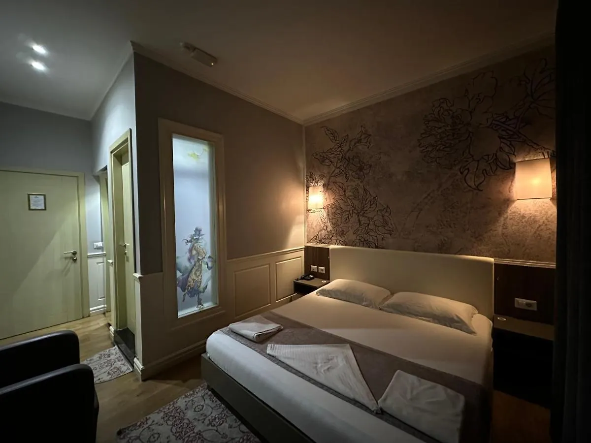 ****  Edisem Hotel Tirana Albania