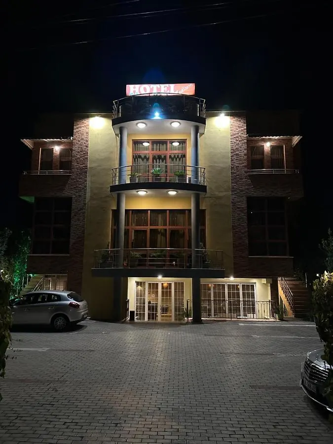****  Edisem Hotel Tirana Albania