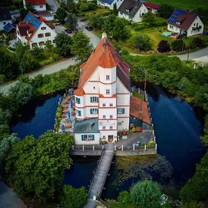  Guest house Schloss Kalteneck Germany