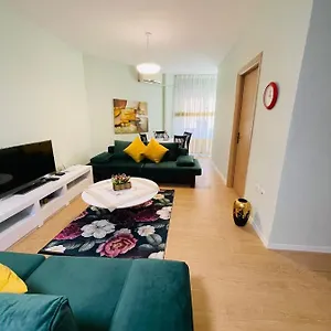  Apartment New In Center Of Albania